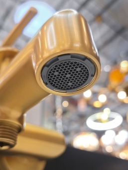 Смеситель для ванны AltroBagno Metropoli 0219 OrSp