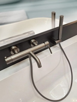 Смеситель для ванны AltroBagno Unione 0222 GM