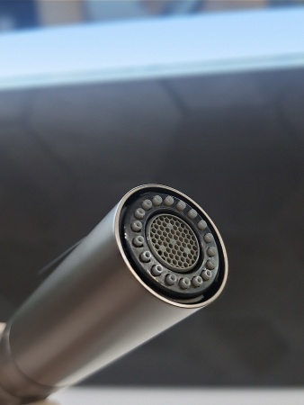 Смеситель для кухни с гибким изливом AltroBagno Flusso 050203 GM