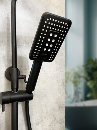 Душевая система с термостатом AltroBagno Lamberto 030418 MB