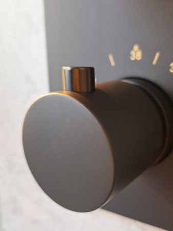 Душевая система с термостатом AltroBagno Unione 040408 MB