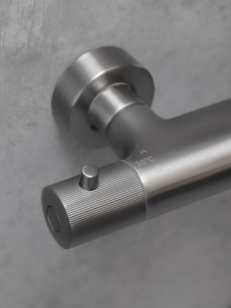 Душевая система с термостатом AltroBagno Bilancia 030428 GM