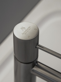 Смеситель для раковины AltroBagno Bilancia 0141 GM