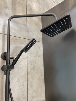 Душевая система AltroBagno Lamberto 030103 MB